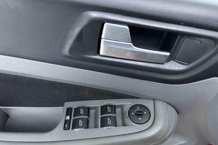 Used Ford Focus 2013 Hatchback Classic 1.8L Automatic Base Model Interior 7