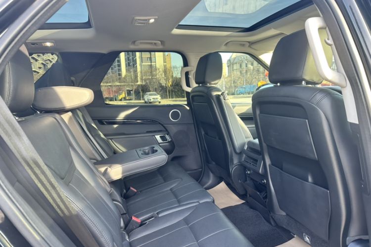 Used Land Rover Discovery 2019 3.0 SC V6 SE