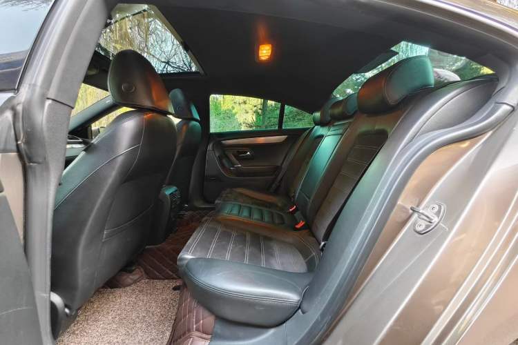 Used Volkswagen FAW-Volkswagen CC 2013 2.0 TSI Luxury Model