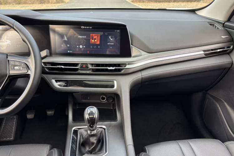 Used Changan CS75 PLUS 2021 1.5T Manual Luxury Version
