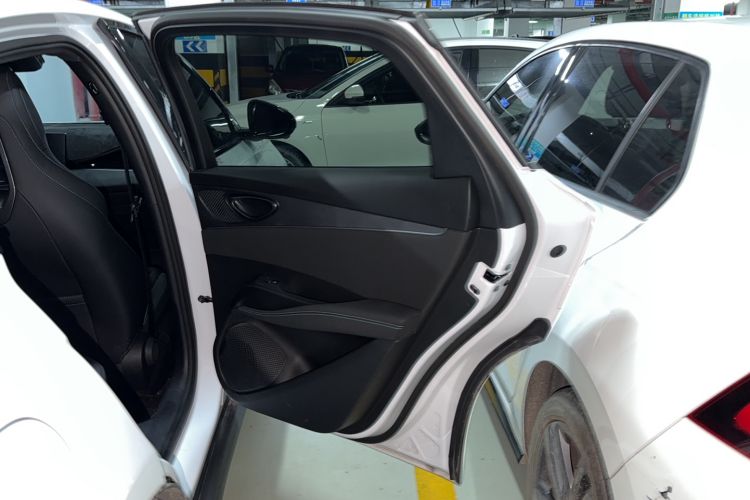 Used BYD Seal 06 New Energy 2025 DM-i Smart Drive 80KM Luxury Model Interior 7