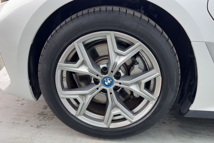 Used BMW i3 2022 eDrive 35 L
