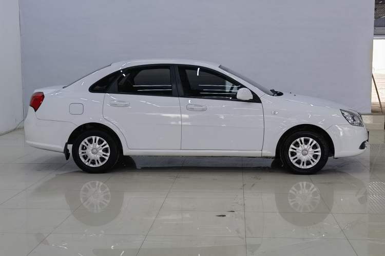 Used Buick Excelle 2015 1.5L Automatic Classic Model
