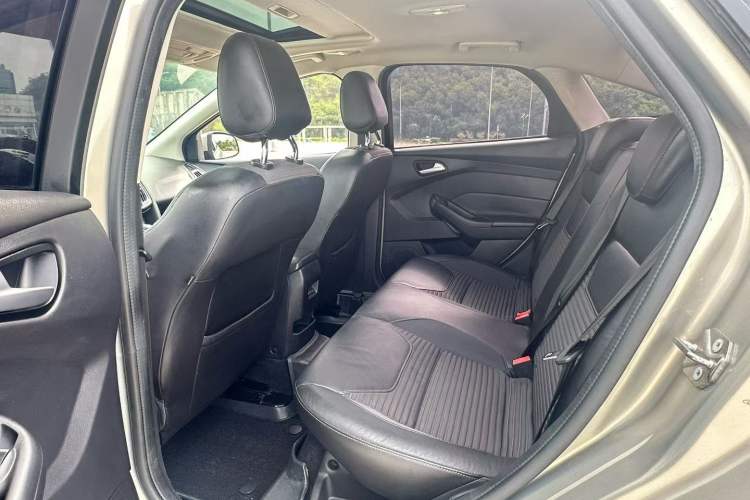 Used Ford Focus 2015 Sedan 1.6L Automatic Trend Model