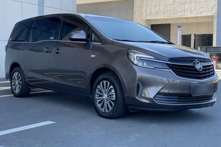 Used Buick GL8 2021 Land Cruiser Executive Class 652T Comfort Model
