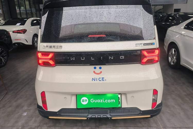 Used Wuling Hongguang MINIEV 2022 GAMEBOY 200km Gaming Edition with Lithium Iron Phosphate