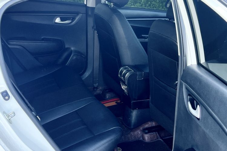 Used Kia K2 2017 Sedan 1.4L Automatic GLS Interior 3