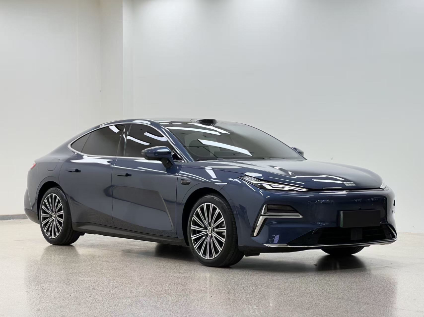 Geely Galaxy 8 2025 130km EM-P Starship Edition — снимка 16