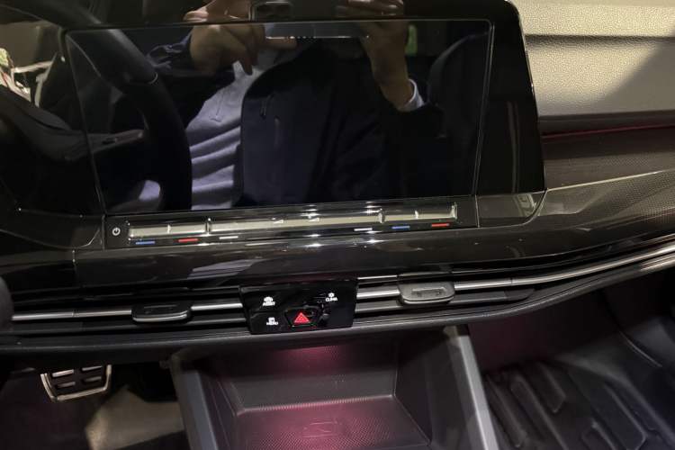 Used Volkswagen Golf 2021 280TSI DSG R-Line
