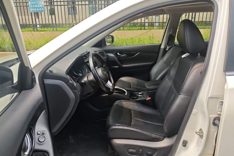 Used Nissan X-Trail 2020 2.5L XL ITS CVT 4WD Deluxe Navigation Edition Left Front Seat