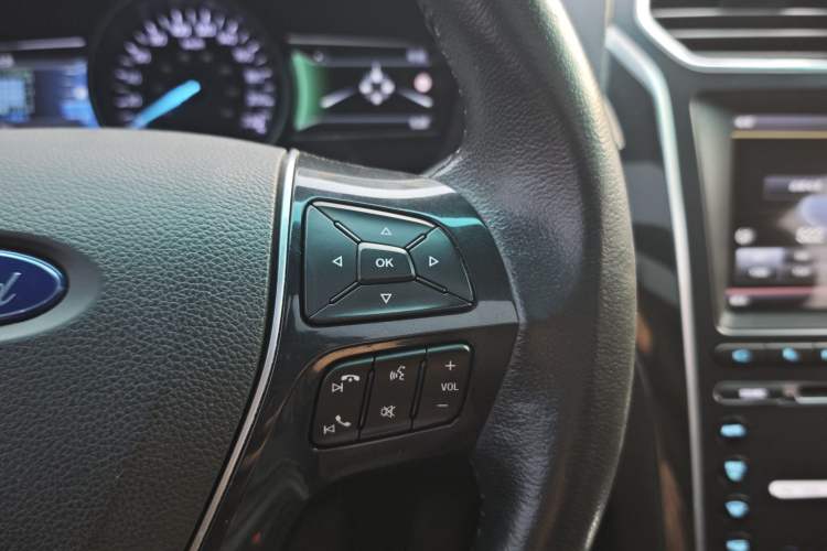 Used Ford Explorer (Import) 2016 2.3T Elite Edition
