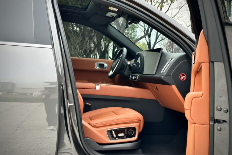 Used Li Auto L7 2023 Air model
