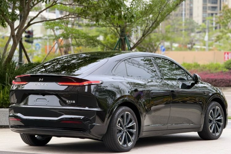 Used ONVO L60 2024 85 kWh Rear-Drive Version
