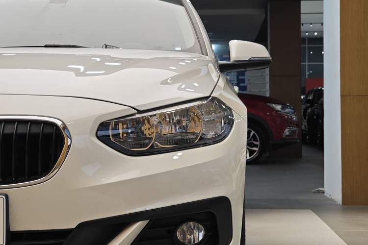 Used BMW 1 Series 2018 118i Fashion Model
