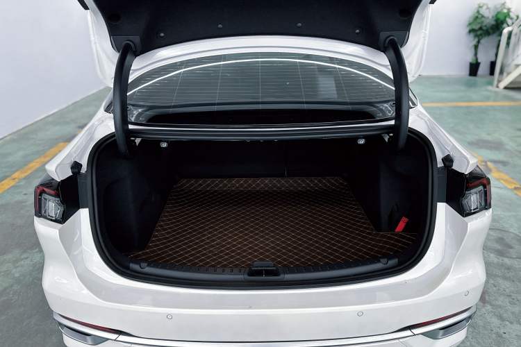 Used Ford Mondeo 2023 EcoBoost 245 Ultimate Model
