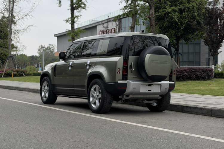 Used Land Rover Defender 2020 110 P400 HSE Exterior 7