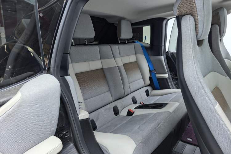 Used BMW i3 2019 Fast Charging Edition
