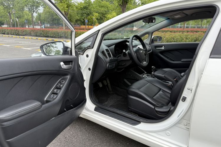 Used Kia K3 2016 1.6L Manual GL Left Front Seat