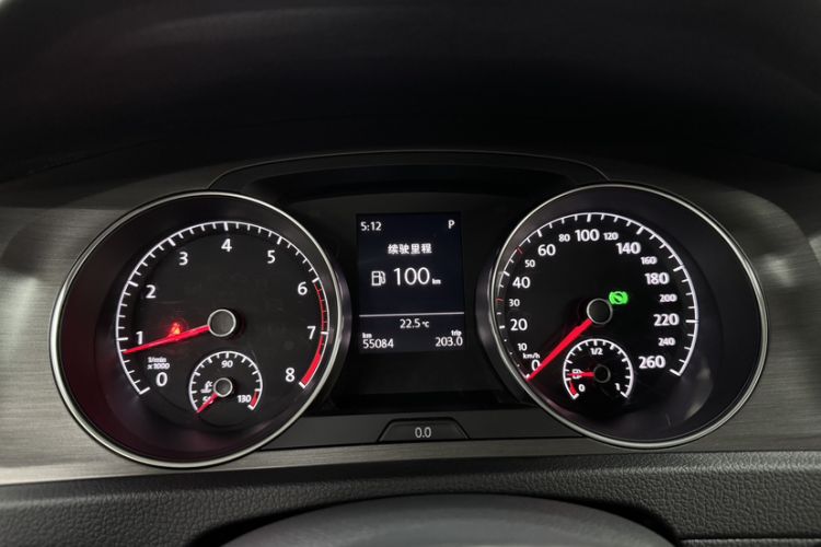 Used Volkswagen Golf 2016 230TSI Automatic Luxury Version
