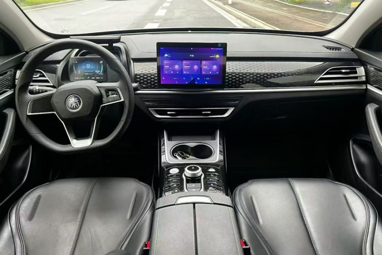 Used BYD Qin PLUS 2021 EV 420KM Commuter Edition
