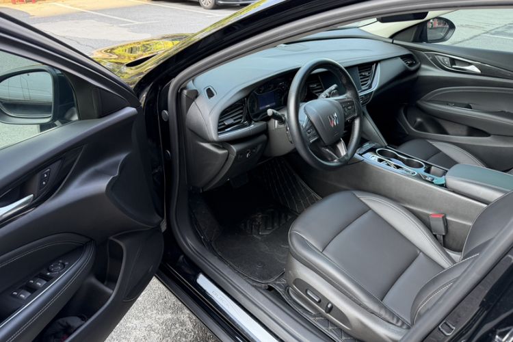 Used Buick Regal 2024 25T Deluxe Edition
