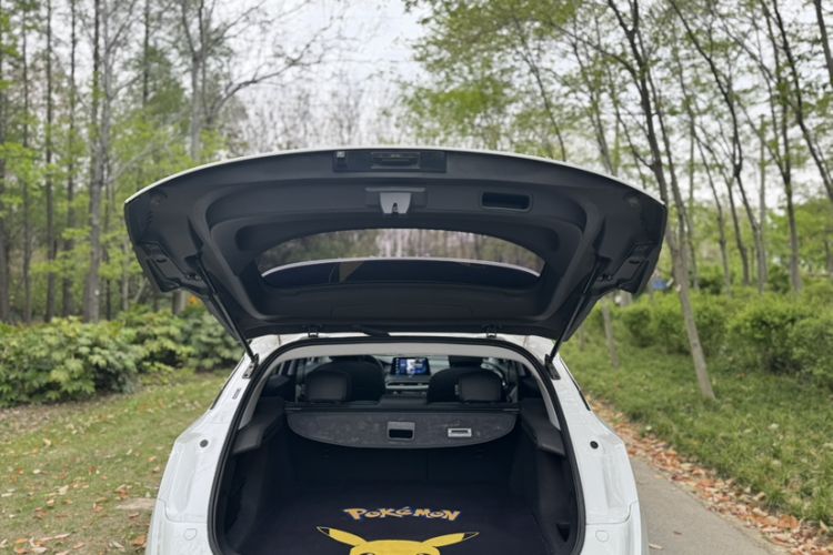 Used Buick Velite 6 2020 Connected Smart Enjoyment PLUS Trunk