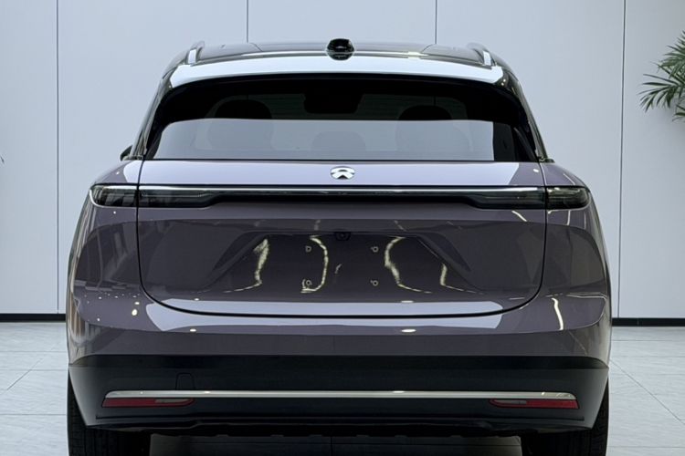 Used Nio ES6 2023 75 kWh Exterior 1