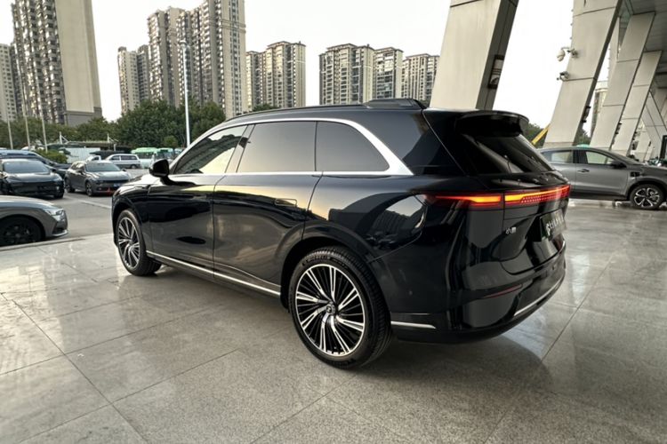 Used XPeng G9 2024 570 Max Exterior 4