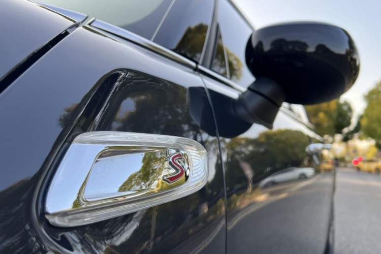 Used MINI MINI 2021 2.0T COOPER S Artist Five-Door Edition