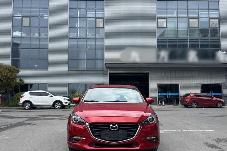 Used Mazda 3 Axela 2017 Sedan 1.5L Automatic Luxury Model Emission Standard China V