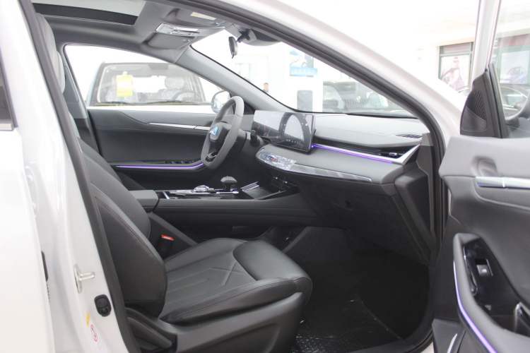 Used Changan Ruicheng PLUS 2023 1.5T DCT Navigation Edition
