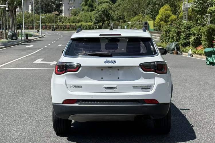 Used Jeep Compass 2017 200T Automatic Family Edition