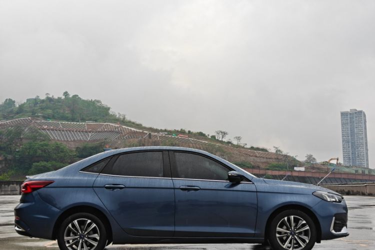 Used Ford Escort 2021 1.5L Automatic Diamond Edition Exterior 5