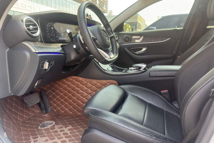 Used Mercedes-Benz E-Class 2017 E 200 L Sport 4MATIC
