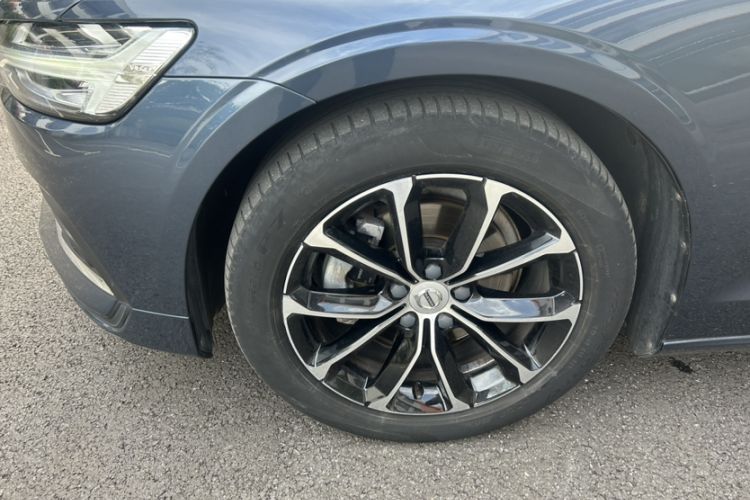 Used Volvo S60 2021 T4 Zhiyi Luxury Edition