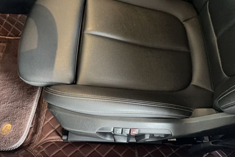 Used BMW 1 Series 2020 120i M Sport Package Interior 3