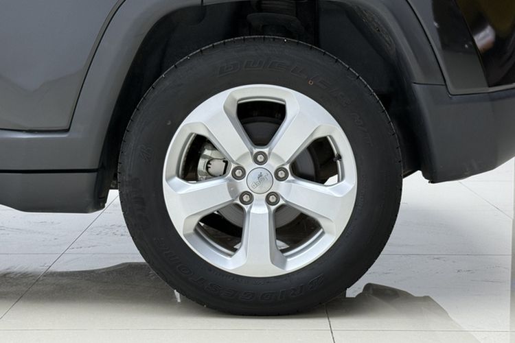 Used Jeep Compass 2019 220T Automatic Enjoyment Version