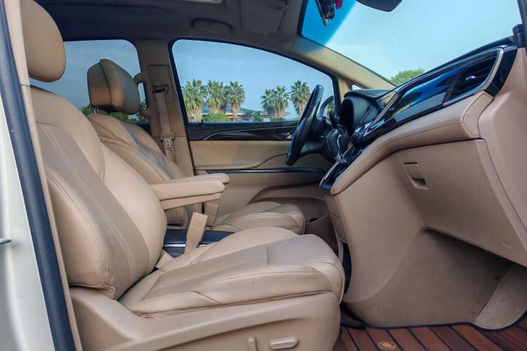 Used Buick GL8 2017 ES 28T Luxury Model China V Standard