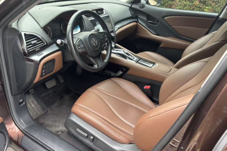 Used Acura CDX 2016 1.5T Two-Wheel Drive Deluxe Edition
