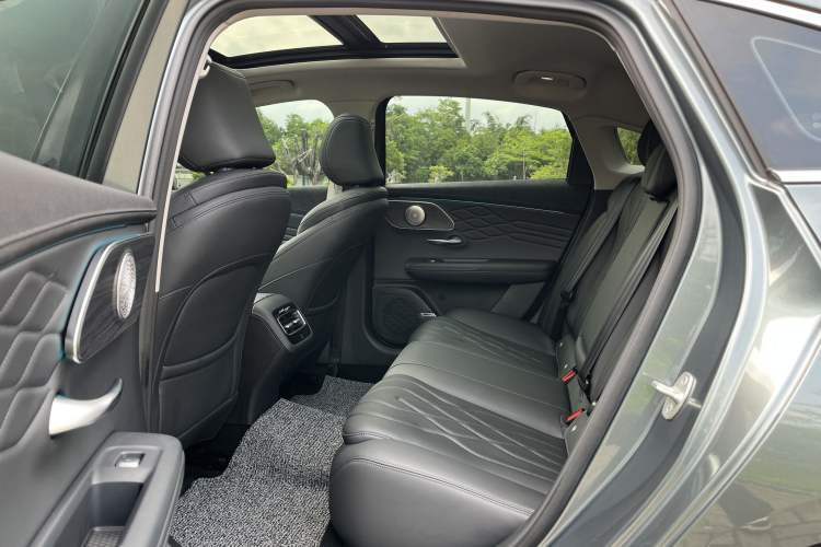 Used Chery Arrizo 8 PRO 2025 Pro 1.6T Comfort Version Interior 6