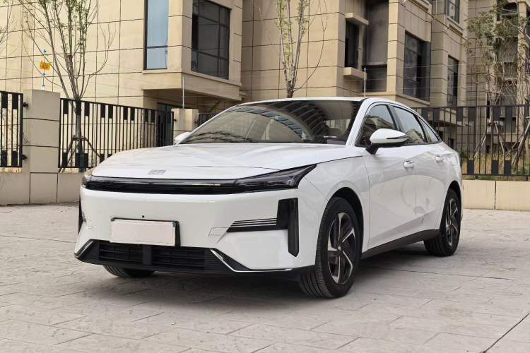 Used Geely Galaxy L6 2025 EM-i 140km Explorer+ Edition