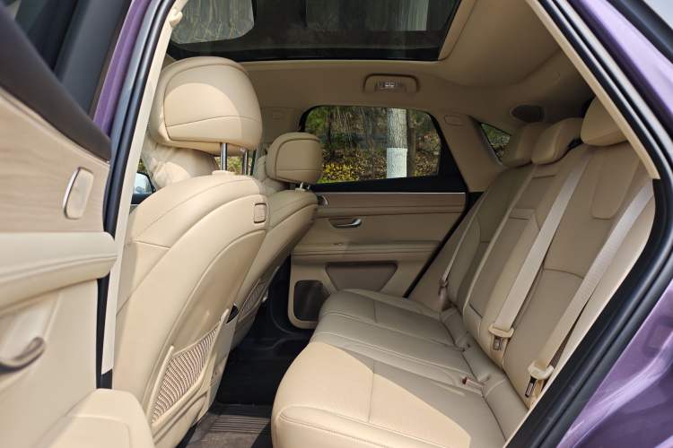 Used Hima AITO M5 2025 Extended-Range Ultra All-Wheel-Drive Version
