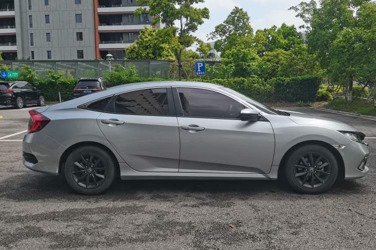 Used Honda Civic 2019 220TURBO CVT Dynamic Edition China VI