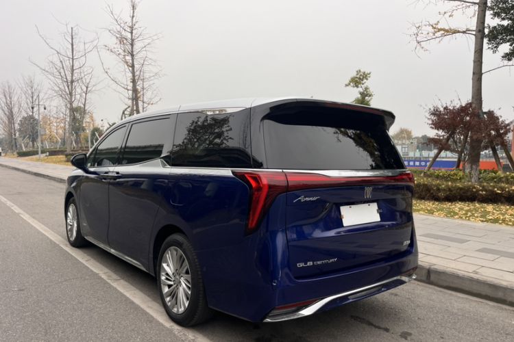 Used Buick Century 2023 2.0T Six-Seater Yinshi Edition
