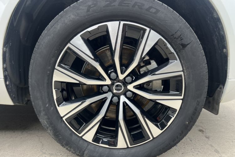 Used Volvo XC60 2024 B5 4x4 Smart Luxury Edition