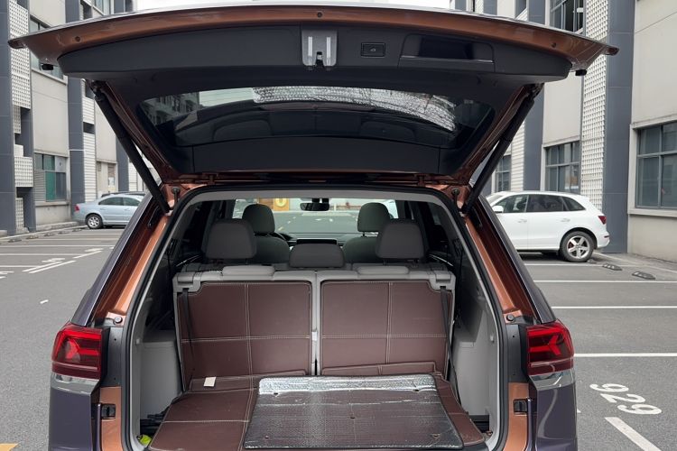 Used Volkswagen Teramont 2021 380TSI Four-Wheel Drive Prestige Luxury Edition Trunk