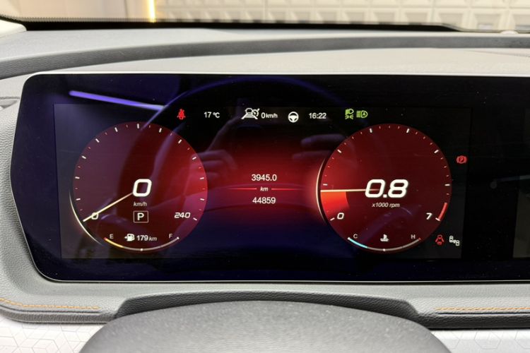 Used BAIC Beijing X7 2020 1.5TD DCT Leading Edition Odometer Close Up