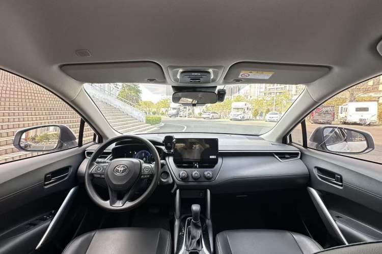 Used Toyota Corolla Cross 2023 2.0L Pioneer Edition