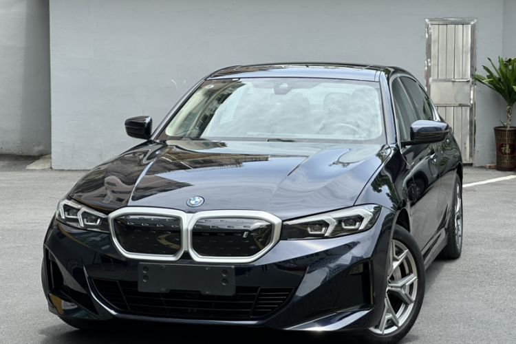 Used BMW i3 2022 eDrive 35 L