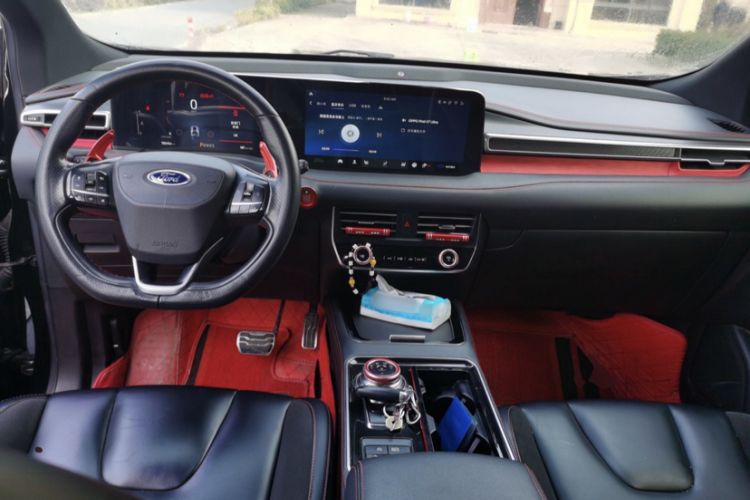 Used Ford Edge 2021 PLUS EcoBoost 245 4x4 ST-Line 7-Seater
